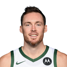 Icon: Pat Connaughton